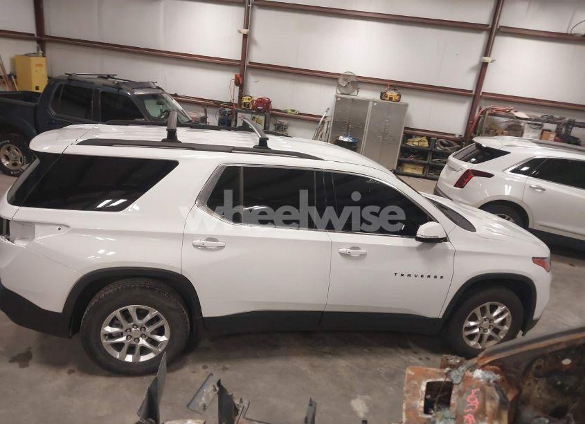 Photo 13 of 2019 Chevrolet Traverse 3LT (VIN 1GNERHKW6KJ301050)