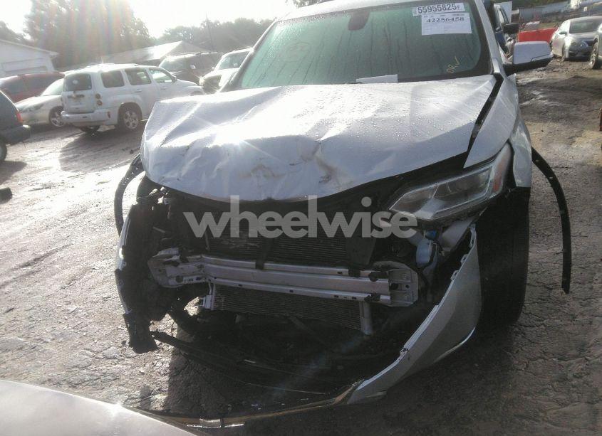 Photo 12 of 2021 Chevrolet Traverse FWD LT LEATHER (VIN 1GNERHKW6MJ157311)