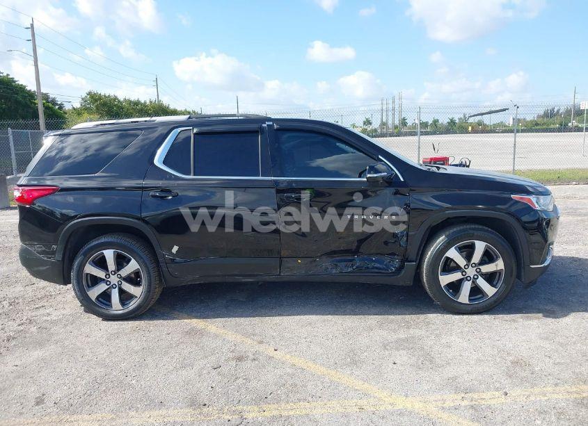 Photo 13 of 2018 Chevrolet Traverse 3LT (VIN 1GNERHKW7JJ106931)
