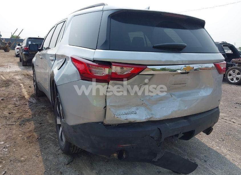 Photo 17 of 2019 Chevrolet Traverse 3LT (VIN 1GNERHKW7KJ257026)