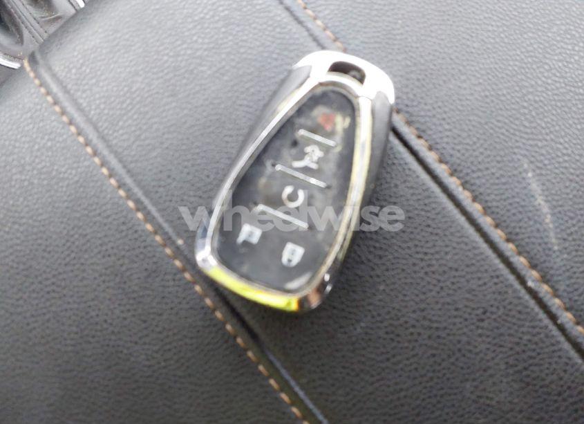 Photo 11 of 2020 Chevrolet Traverse FWD LT LEATHER (VIN 1GNERHKW7LJ238123)