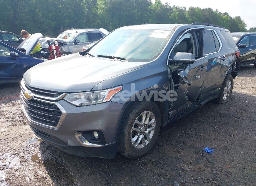 Photo 2 of 2020 Chevrolet Traverse FWD LT LEATHER (VIN 1GNERHKW7LJ309689)