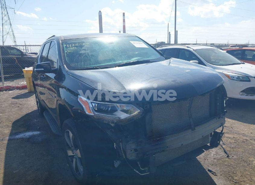 2020 Chevrolet Traverse FWD LT LEATHER (VIN 1GNERHKW7LJ323401) main photo