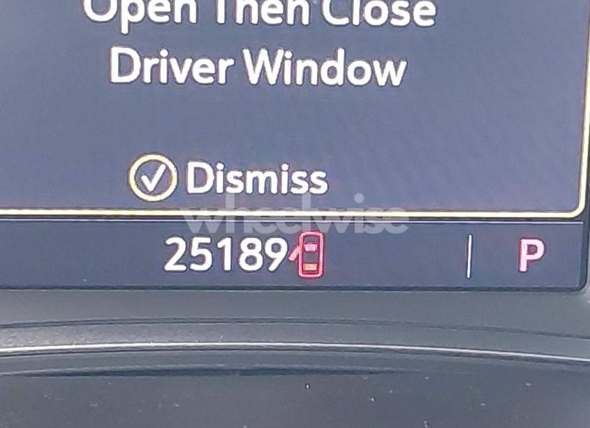 Photo 16 of 2020 Chevrolet Traverse FWD LT LEATHER (VIN 1GNERHKW7LJ323401)