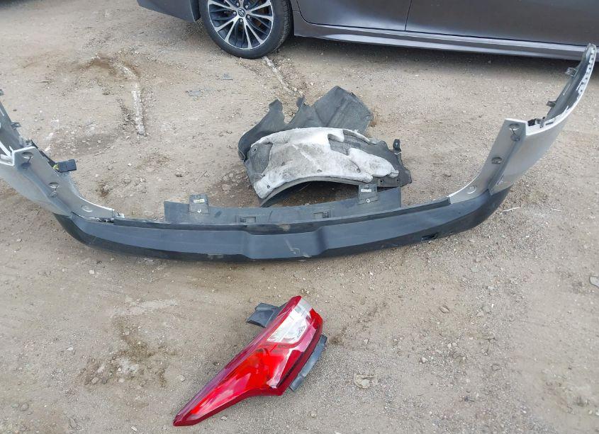 Photo 12 of 2021 Chevrolet Traverse FWD LT LEATHER (VIN 1GNERHKW7MJ165028)