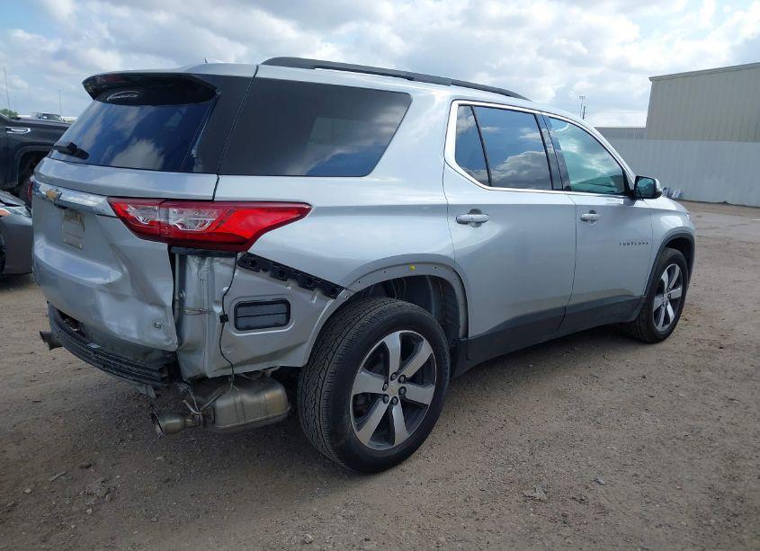 Photo 4 of 2021 Chevrolet Traverse FWD LT LEATHER (VIN 1GNERHKW7MJ165028)