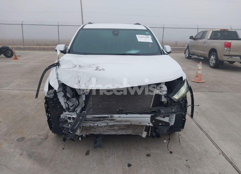 Photo 12 of 2023 Chevrolet Traverse FWD LT LEATHER (VIN 1GNERHKW7PJ171321)