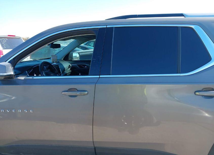 Photo 14 of 2018 Chevrolet Traverse 3LT (VIN 1GNERHKW8JJ114603)