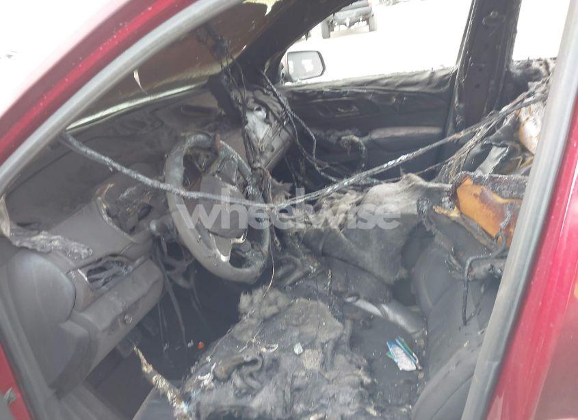 Photo 6 of 2018 Chevrolet Traverse 3LT (VIN 1GNERHKW8JJ284413)