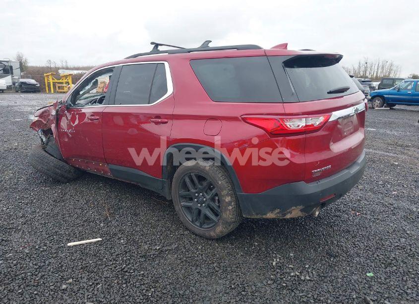 Photo 3 of 2019 Chevrolet Traverse 3LT (VIN 1GNERHKW8KJ194261)