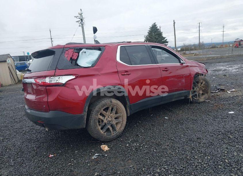 Photo 4 of 2019 Chevrolet Traverse 3LT (VIN 1GNERHKW8KJ194261)