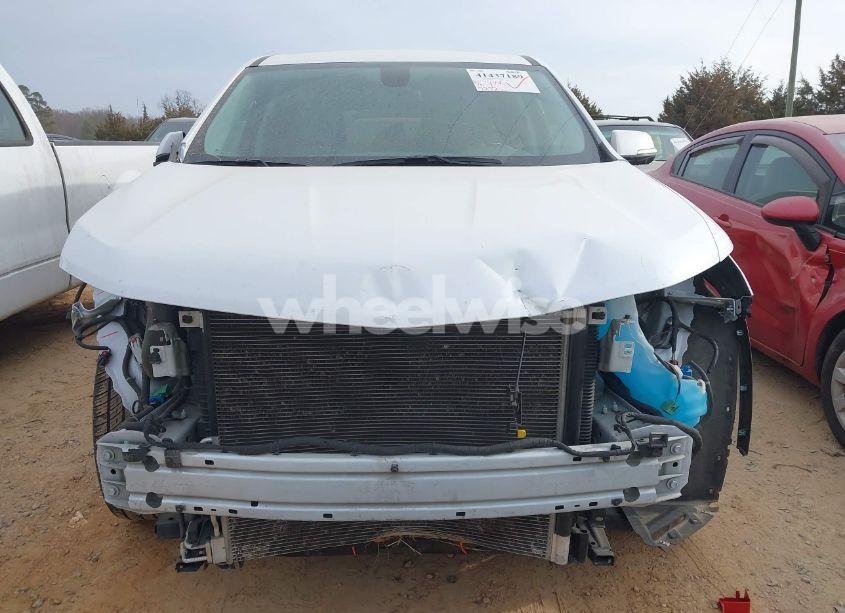 Photo 13 of 2021 Chevrolet Traverse FWD LT LEATHER (VIN 1GNERHKW8MJ105162)