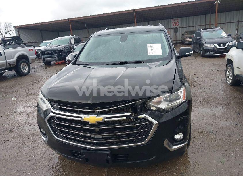 Photo 13 of 2018 Chevrolet Traverse 3LT (VIN 1GNERHKW9JJ102427)