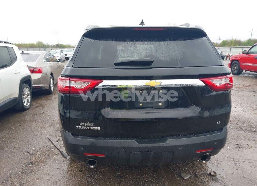 Photo 18 of 2018 Chevrolet Traverse 3LT (VIN 1GNERHKW9JJ102427)