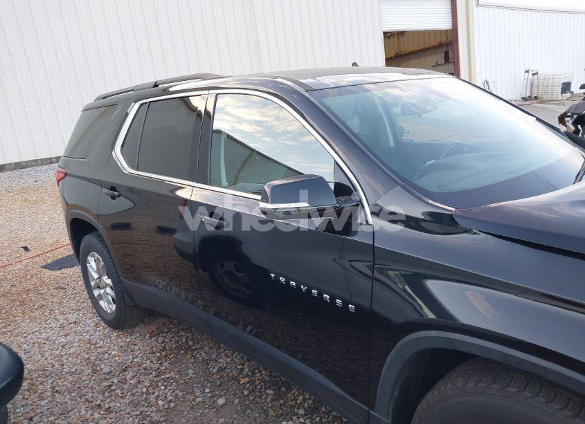 Photo 13 of 2019 Chevrolet Traverse 3LT (VIN 1GNERHKW9KJ209219)