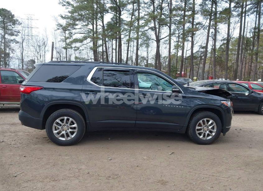 Photo 13 of 2019 Chevrolet Traverse 3LT (VIN 1GNERHKW9KJ227431)