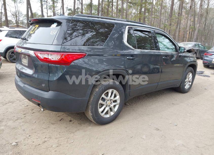 Photo 4 of 2019 Chevrolet Traverse 3LT (VIN 1GNERHKW9KJ227431)
