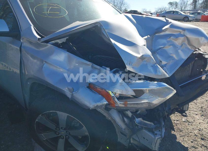 Photo 15 of 2021 Chevrolet Traverse FWD LT LEATHER (VIN 1GNERHKW9MJ154256)