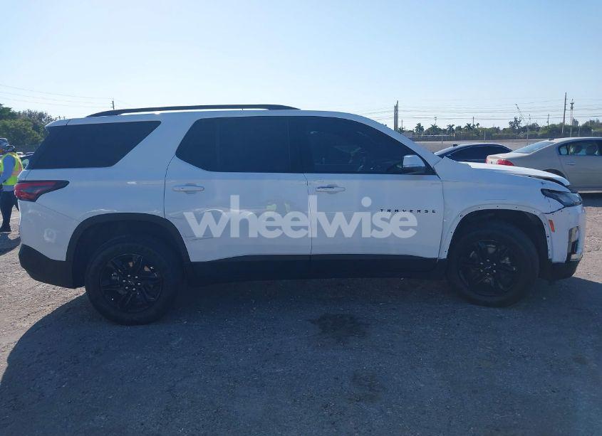 Photo 13 of 2022 Chevrolet Traverse FWD LT LEATHER (VIN 1GNERHKW9NJ185928)