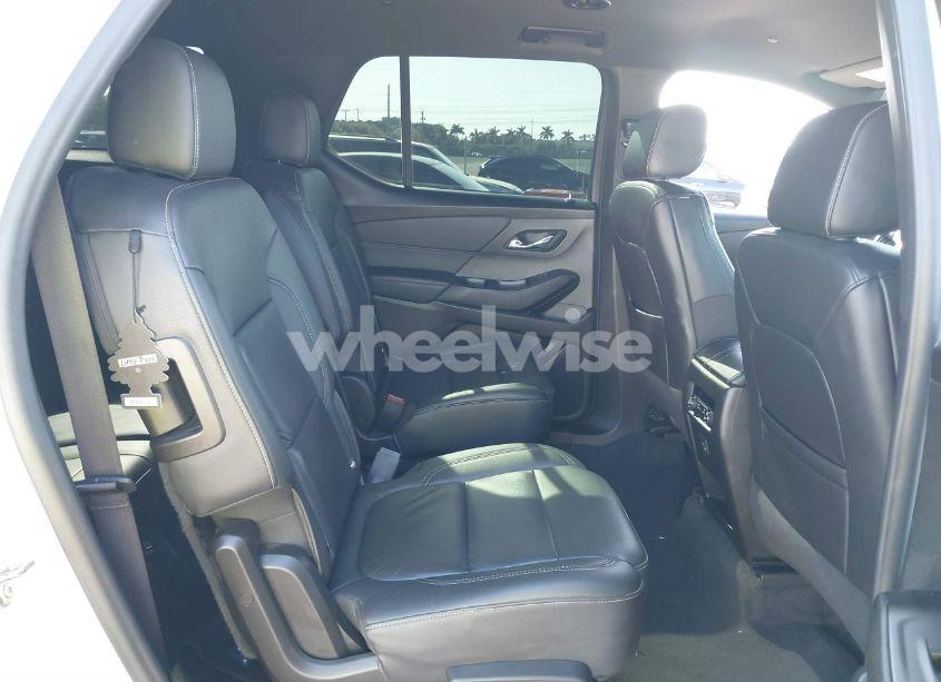 Photo 8 of 2022 Chevrolet Traverse FWD LT LEATHER (VIN 1GNERHKW9NJ185928)
