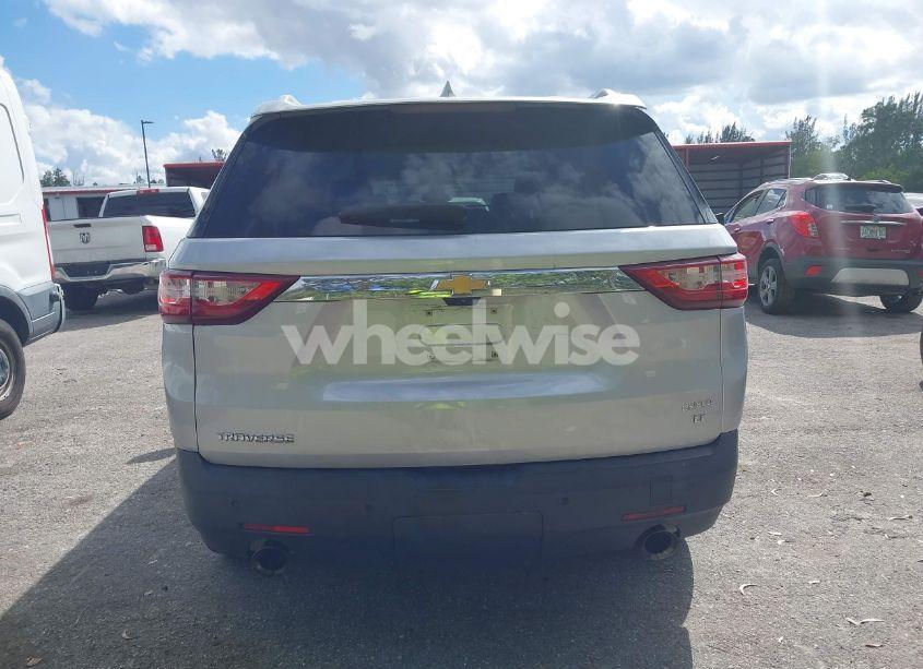 Photo 17 of 2018 Chevrolet Traverse 3LT (VIN 1GNERHKWXJJ213102)