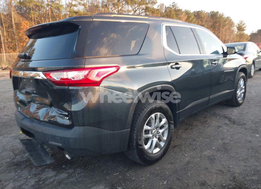 Photo 4 of 2019 Chevrolet Traverse 3LT (VIN 1GNERHKWXKJ314836)
