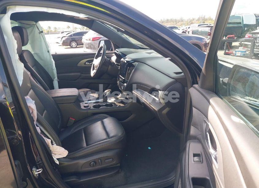 Photo 5 of 2022 Chevrolet Traverse FWD LT LEATHER (VIN 1GNERHKWXNJ114026)