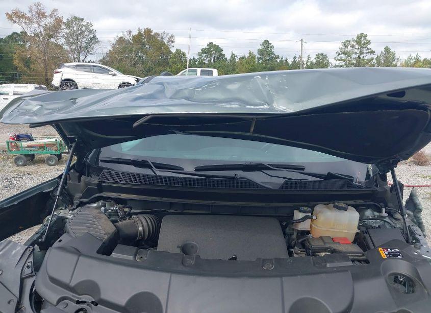 Photo 10 of 2023 Chevrolet Traverse FWD LT LEATHER (VIN 1GNERHKWXPJ109735)