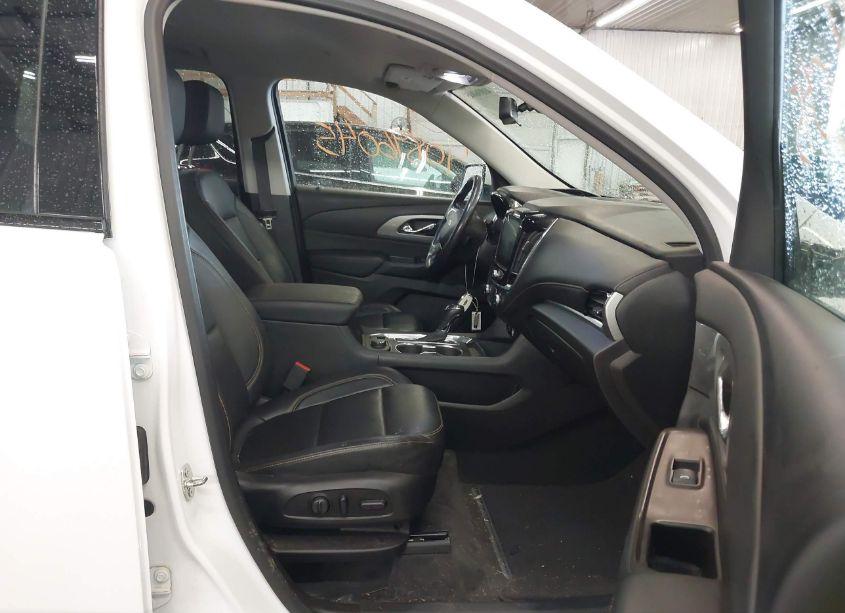 Photo 5 of 2020 Chevrolet Traverse FWD RS (VIN 1GNERJKW0LJ198944)
