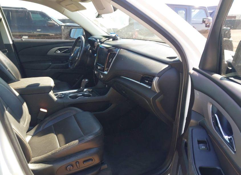 Photo 5 of 2020 Chevrolet Traverse FWD RS (VIN 1GNERJKW1LJ151454)