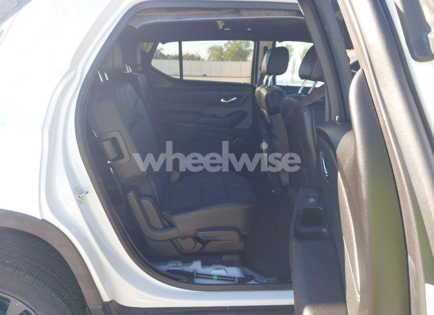 Photo 8 of 2023 Chevrolet Traverse FWD RS (VIN 1GNERJKW2PJ102348)