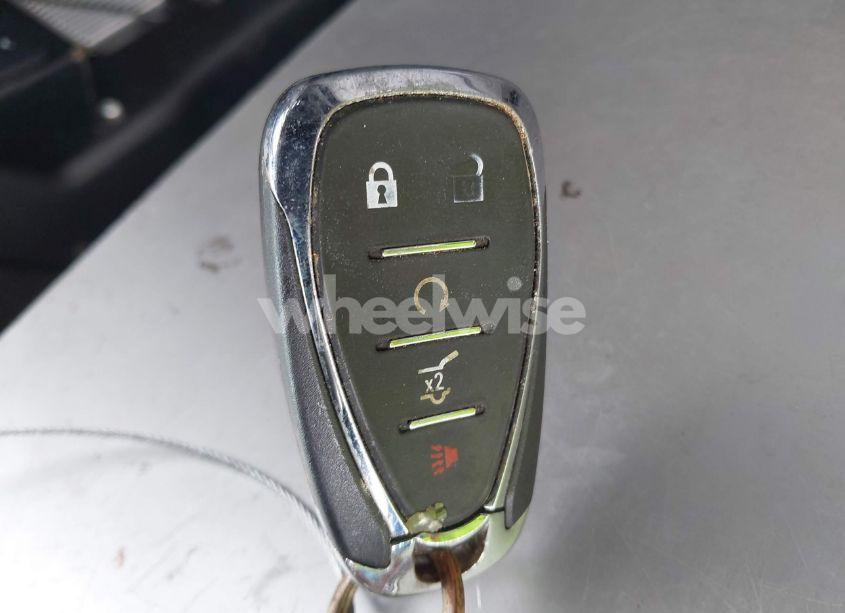 Photo 11 of 2021 Chevrolet Traverse FWD RS (VIN 1GNERJKW3MJ188636)