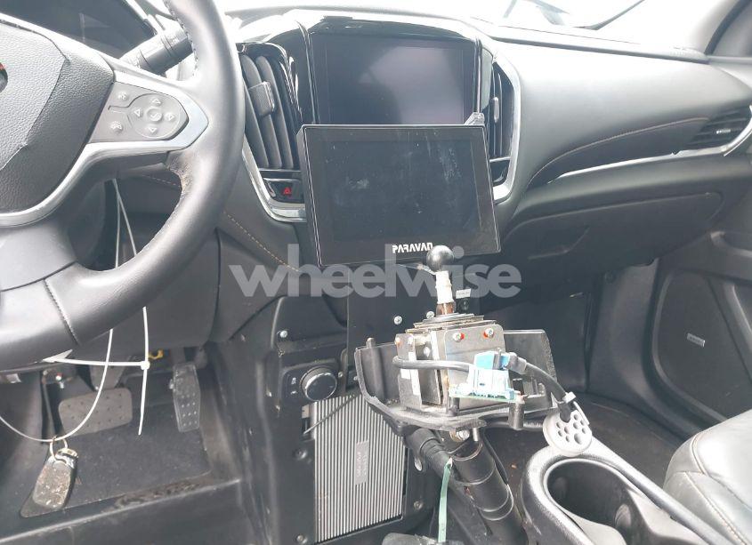 Photo 17 of 2021 Chevrolet Traverse FWD RS (VIN 1GNERJKW3MJ188636)