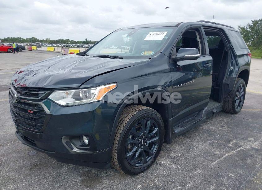 Photo 2 of 2021 Chevrolet Traverse FWD RS (VIN 1GNERJKW3MJ188636)