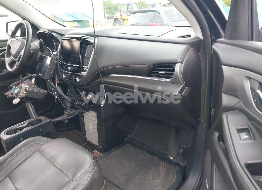 Photo 5 of 2021 Chevrolet Traverse FWD RS (VIN 1GNERJKW3MJ188636)