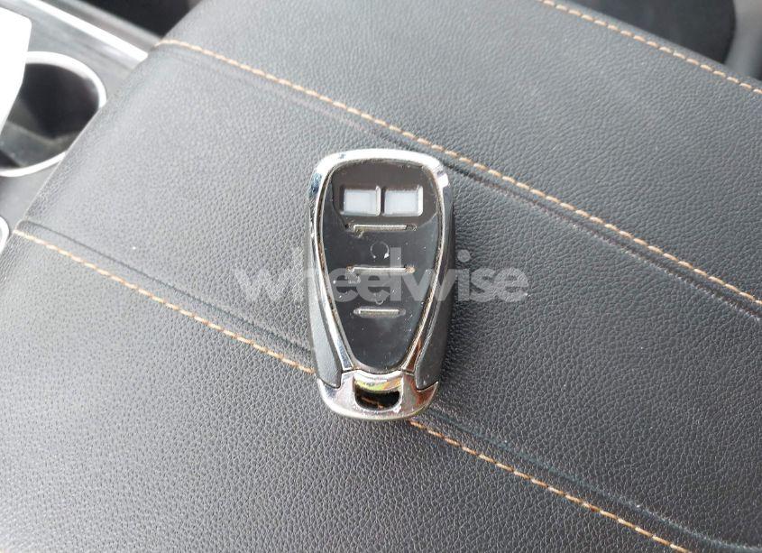 Photo 11 of 2019 Chevrolet Traverse RS (VIN 1GNERJKW5KJ274298)