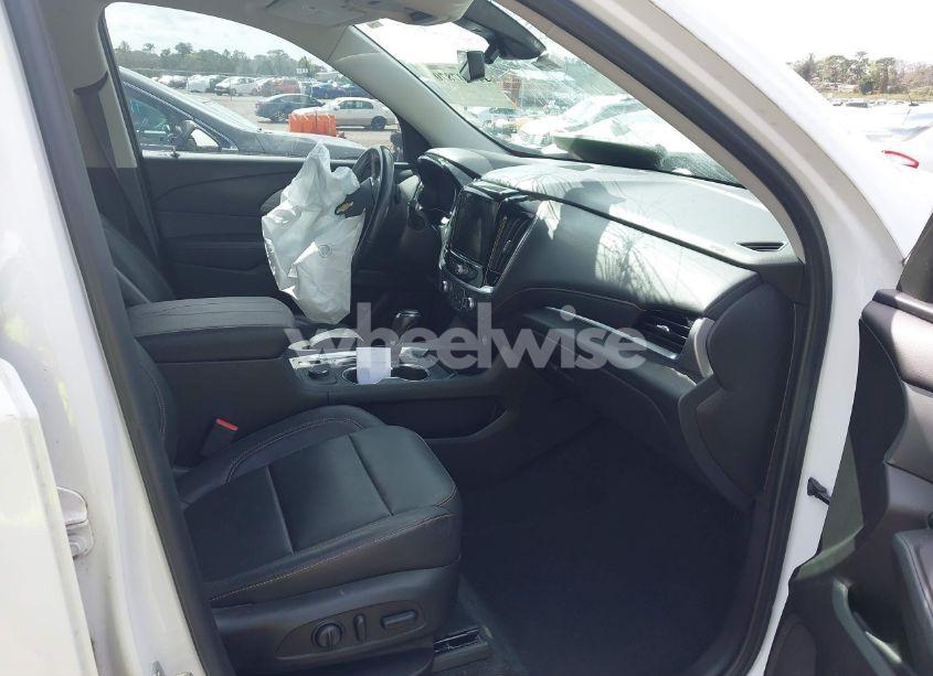 Photo 5 of 2019 Chevrolet Traverse RS (VIN 1GNERJKW5KJ274298)