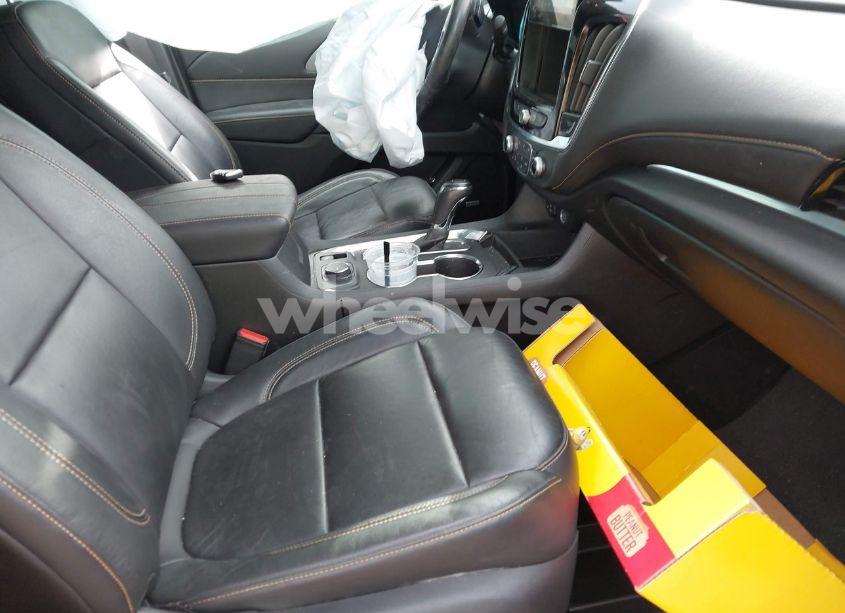 Photo 5 of 2020 Chevrolet Traverse FWD RS (VIN 1GNERJKW5LJ272939)