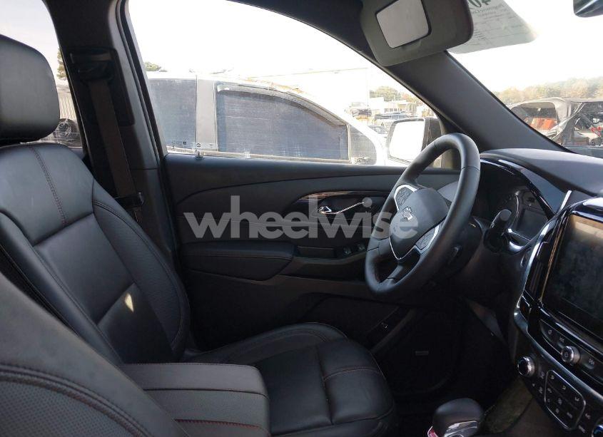 Photo 5 of 2023 Chevrolet Traverse FWD RS (VIN 1GNERJKW7PJ173013)