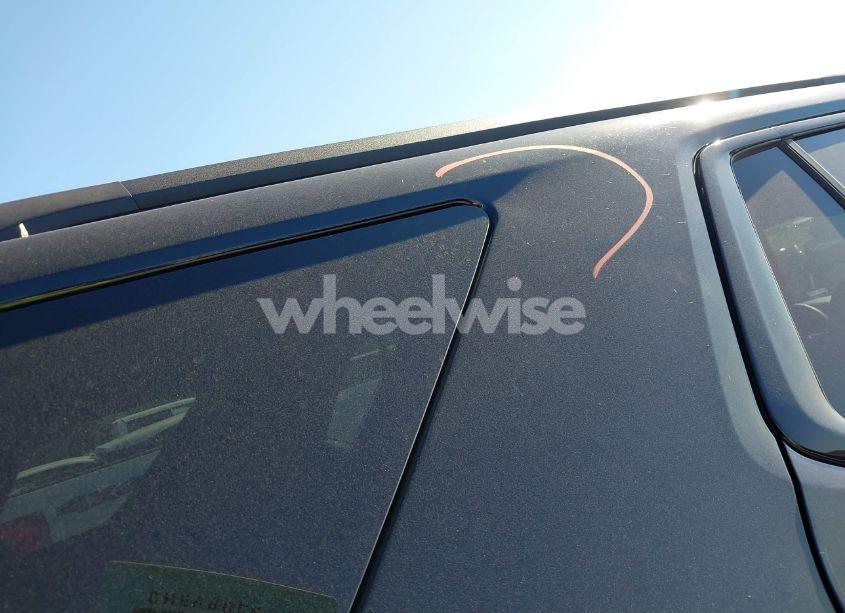 Photo 21 of 2023 Chevrolet Traverse FWD RS (VIN 1GNERJKW7PJ247398)