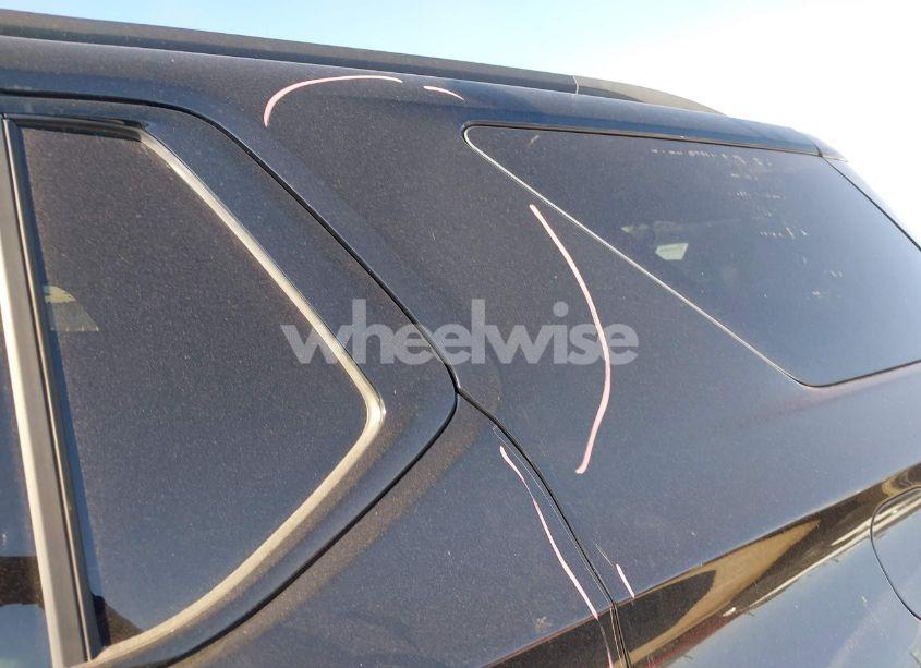 Photo 22 of 2023 Chevrolet Traverse FWD RS (VIN 1GNERJKW7PJ247398)