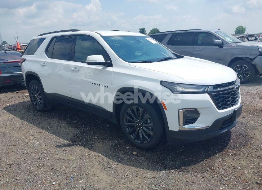 2022 Chevrolet Traverse FWD RS (VIN 1GNERJKW9NJ189470) main photo