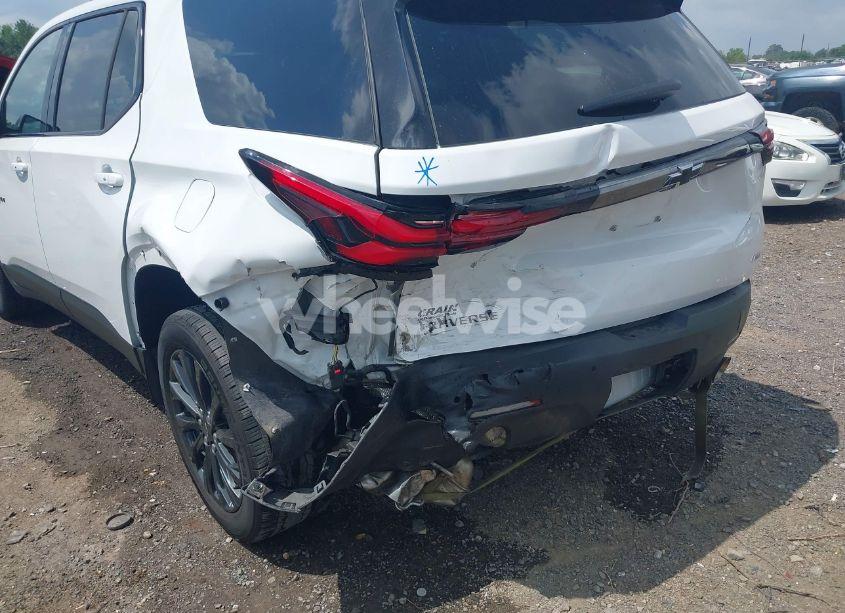 Photo 6 of 2022 Chevrolet Traverse FWD RS (VIN 1GNERJKW9NJ189470)