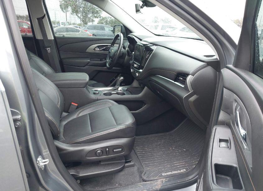 Photo 5 of 2019 Chevrolet Traverse RS (VIN 1GNERJKX1KJ172408)