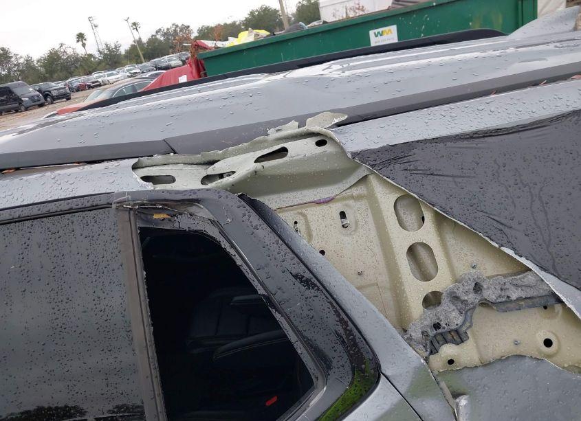 Photo 6 of 2019 Chevrolet Traverse RS (VIN 1GNERJKX1KJ172408)