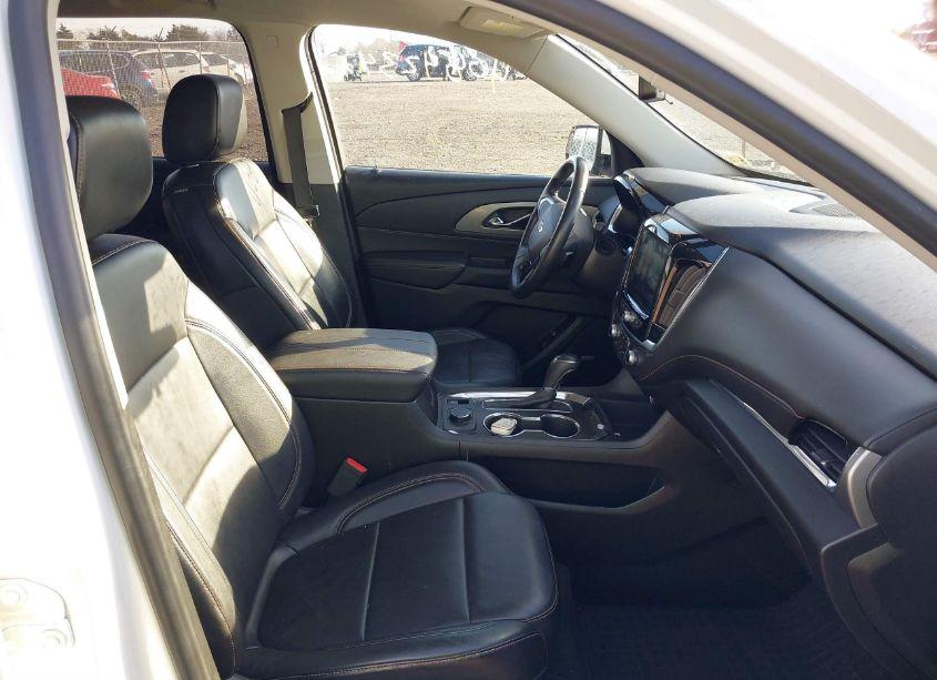 Photo 5 of 2019 Chevrolet Traverse RS (VIN 1GNERJKX4KJ122344)