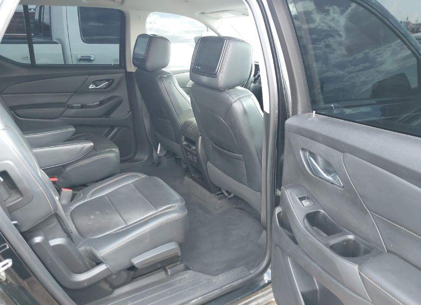 Photo 8 of 2019 Chevrolet Traverse RS (VIN 1GNERJKX9KJ142461)