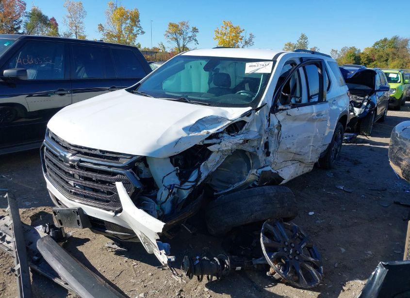 Photo 2 of 2018 Chevrolet Traverse RS (VIN 1GNERJKXXJJ188346)