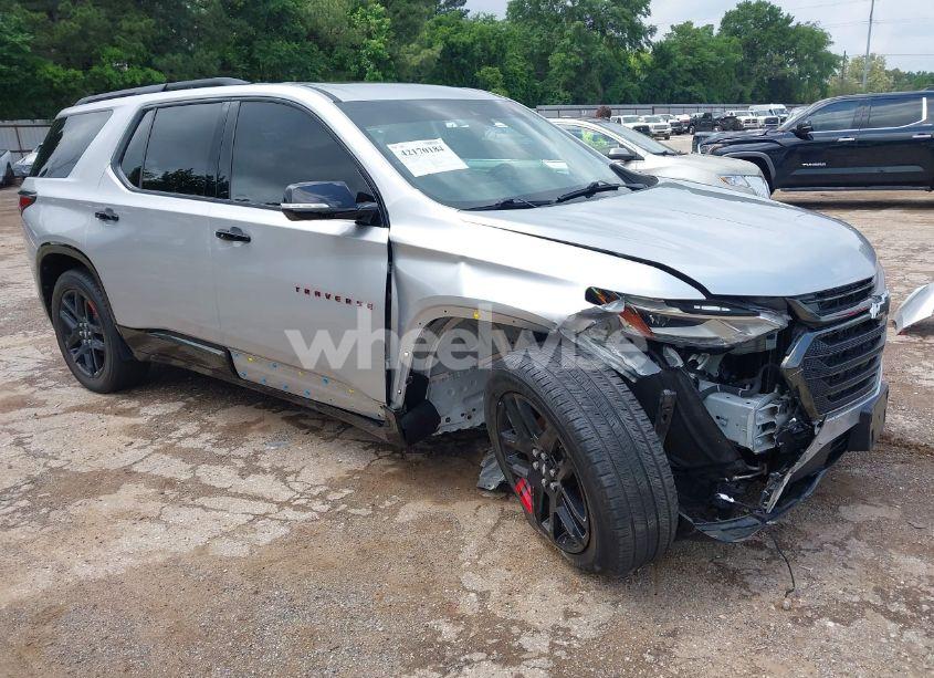 2019 Chevrolet Traverse PREMIER (VIN 1GNERKKW0KJ191951) main photo