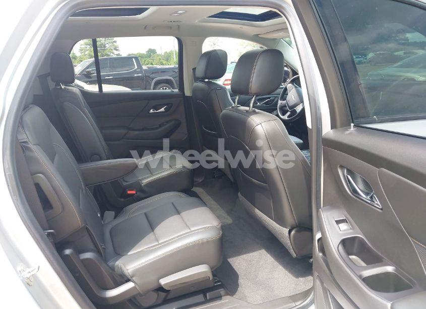 Photo 8 of 2019 Chevrolet Traverse PREMIER (VIN 1GNERKKW0KJ191951)